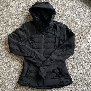 Lululemon Women’s Running Jacket - LIKE NEW